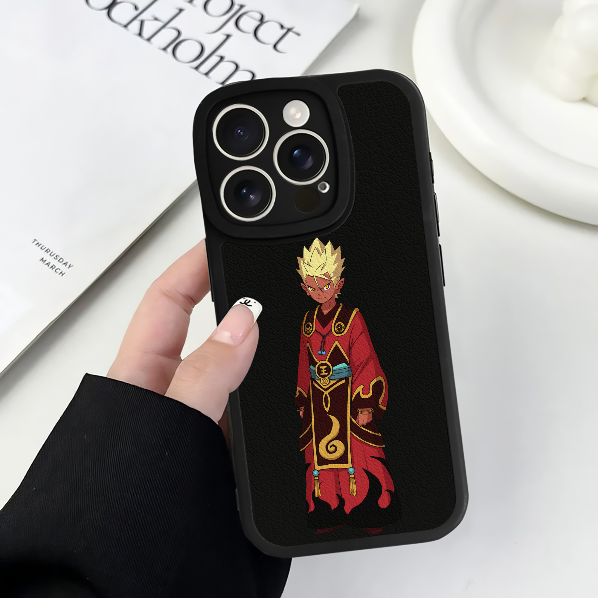 （画像用） 妖怪ウォッチ Yo-kai Watch 【iPhone 16シリーズ対応】シリコンスマホケース（レザー調） 材質：シリコン